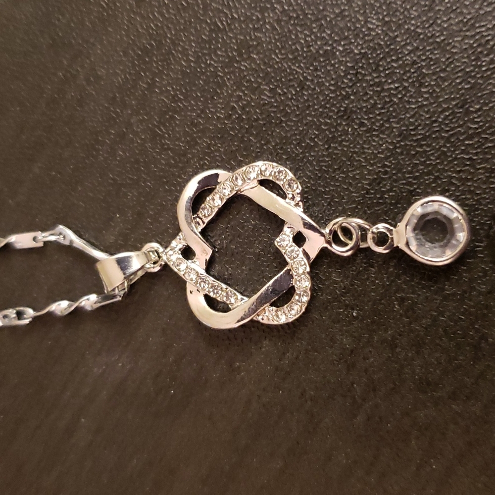 Interlocking Heart Necklace